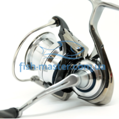 Катушка Daiwa 18 Exist LT 1000S-P