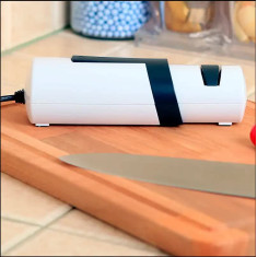 Стругачка електрична Risam RE001