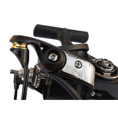 Катушка Favorite Hurricane 4000