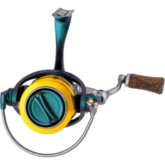 Катушка Favorite Sirius 2000S + шпуля