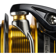 Катушка Favorite Sapphire 2000 SPHR201 7+1BB 5.2:1