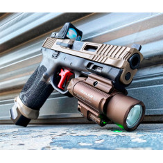 Фонарь с ЛЦУ Olight Baldr Pro Desert Tan. Зеленый ЛЦУ