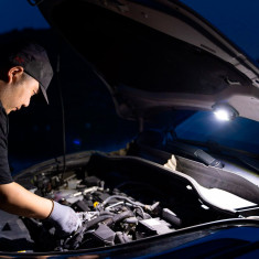 Фонарь Olight Swivel. Black