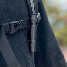 Фонарь Olight I3T EOS. Carbon Fiber