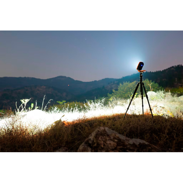 Ліхтар Olight Swivel Pro Max. Orange