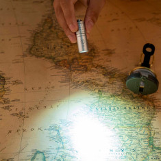 Фонарь-брелок Olight I1R2 PRO North Silver