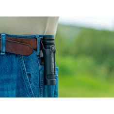 Фонарь Olight Seeker 4 Pro NW Black