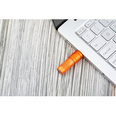 Фонарь Olight Imini 2 Orange