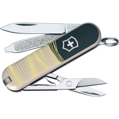 Нож VICTORINOX 0.6223.E223 Сlassic SD "New York Style"